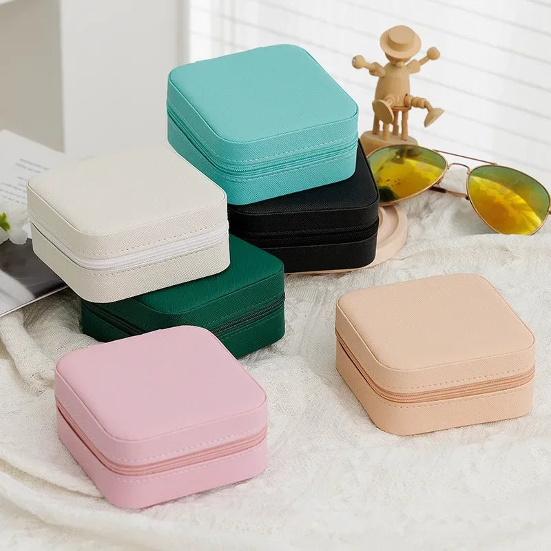 VelvetNest Travel Jewelry Case