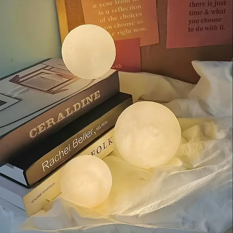 LunaBook Moon Light
