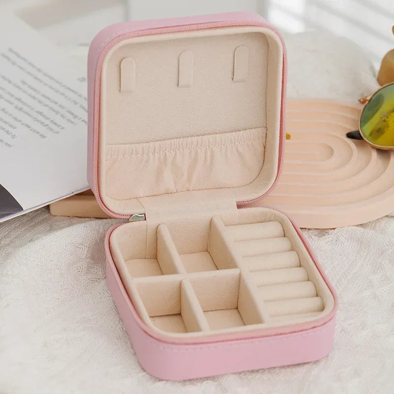 VelvetNest Travel Jewelry Case